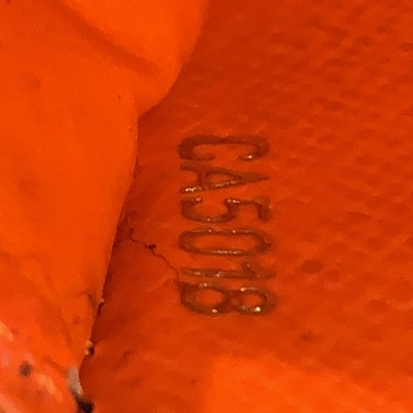 Authentic Louis Vuitton Graffiti zippy wallet case - Picture 6 of 13